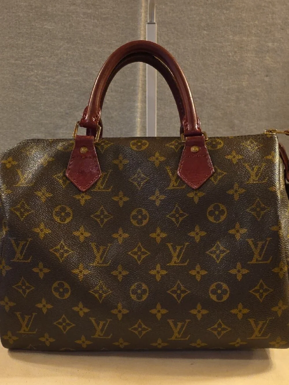 Louis Vuitton authentic classic